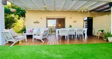 Casa de campo 6 habitaciones en Hadera, Israel