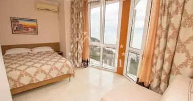 Commercial 8 rooms in Sutomore, Montenegro