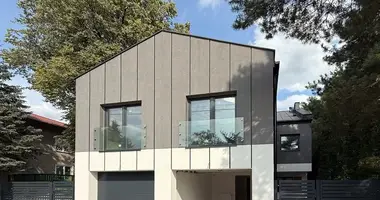 Haus 5 zimmer in Piaseczno, Polen