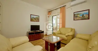 4 bedroom apartment in Sveti Stefan, Montenegro