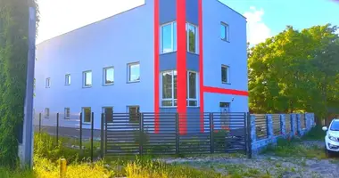 Gewerbefläche 1 350 m² in Marki, Polen