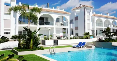 Penthouse in Urbanizacion Dona Pepa, Spanien
