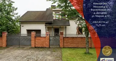 Dom wolnostojący w Drozdava, Białoruś