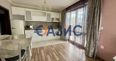 Квартира 3 комнаты в Primorsko, Болгария