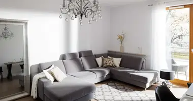 Appartement 2 chambres dans Varsovie, Pologne