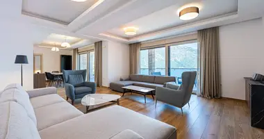 2 bedroom apartment in Kostanjica, Montenegro