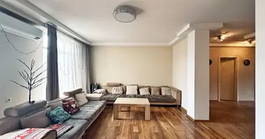 Apartamento 4 habitaciones en Tiflis, Georgia