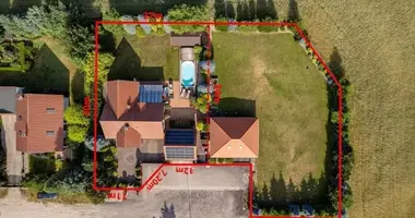 5 bedroom house in Poznań County, Poland
