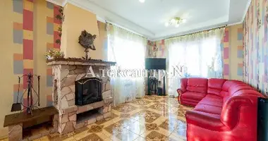 7 room house in Odesa, Ukraine