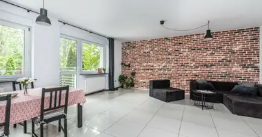 Casa 9 habitaciones en Smolice, Polonia