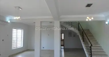 Haus 4 Schlafzimmer in Sakumono, Ghana
