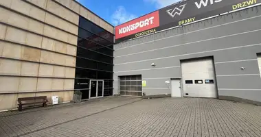 Gewerbefläche 200 m² in Chyliczki, Polen