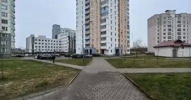 Mieszkanie 3 pokoi w Mińsk, Białoruś