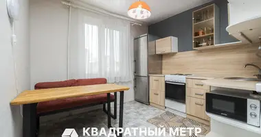 Apartamento 4 habitaciones en Minsk, Belarús