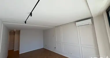 Apartamento 3 habitaciones en Tirana Municipality, Albania