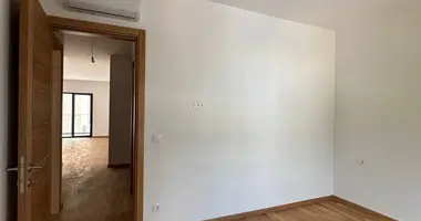 Apartamento 2 habitaciones en Becici, Montenegro
