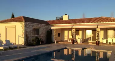 Villa 4 room villa in Paphos, Cyprus