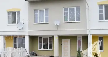 Reihenhaus in Muchaviecki sielski Saviet, Belarus