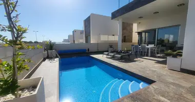 Villa 3 bedrooms in Orihuela, Spain