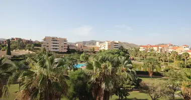 Apartamento 3 habitaciones en Alhaurín de la Torre, Španjolska