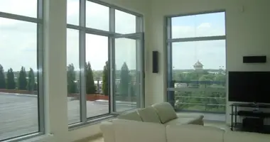 Apartamento 3 habitaciones en Riga, Letonia