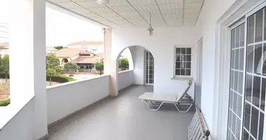 Haus 7 Schlafzimmer in Larnaka, Zypern