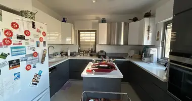 Penthouse 4 rooms in Jerusalem, Israel