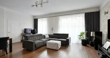 Mieszkanie 4 pokoi w Ryga, Łotwa