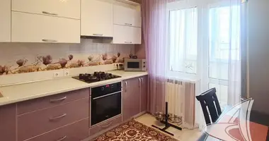 Apartamento 2 habitaciones en Muchaviecki sielski Saviet, Belarús