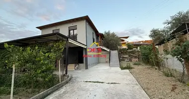 🏡 FOR RENT SECOND FLOOR OF A VILLA IN A FORMER CEMENT FACTORY, VLORA. в Влёра, Албания