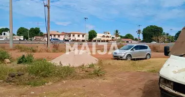 Участок земли в Serrekunda, Гамбия