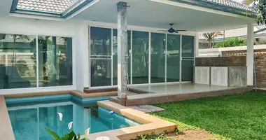 Maison 3 chambres dans Huai Yai, Thaïlande