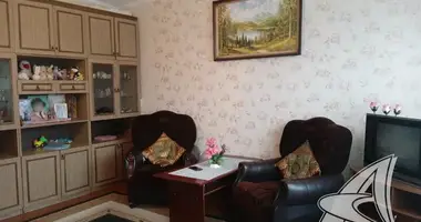 Apartamento 3 habitaciones en Arechauski, Belarús