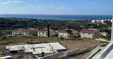 Участок земли в Тала, Кипр