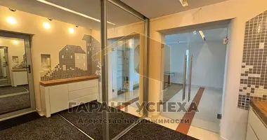 Apartamento 3 habitaciones en Muchaviecki sielski Saviet, Belarús