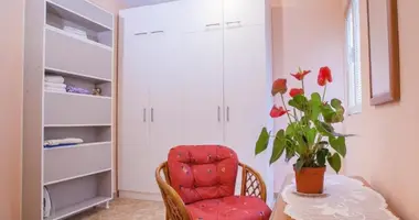 Dom 4 pokoi w Petrovac, Czarnogóra