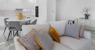 2 bedroom apartment in Loule, Portugal