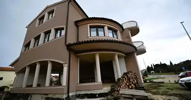 Отель 640 м² в Город Ровинь, Хорватия