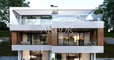 Квартира 3 спальни в Lovran, Хорватия