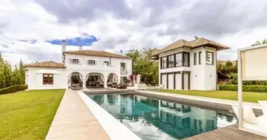 6 bedroom house in Spain
