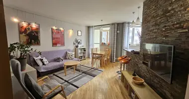 Квартира 3 комнаты в Варшава, Польша
