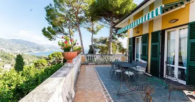 Вилла в Rapallo, Италия