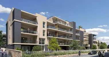 Appartement 3 chambres dans Hyères, France