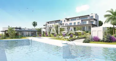 Apartment in Estepona, Spain