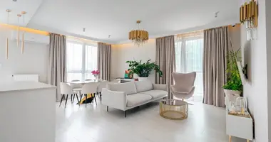 4 room apartment in Warsaw, Poland