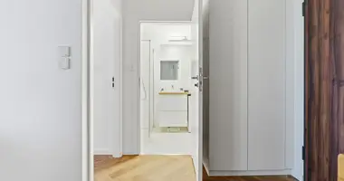 Wohnung 2 zimmer in Warschau, Polen