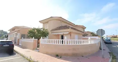 Casa 3 habitaciones en Torrevieja, Španjolska