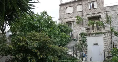 Villa 3 chambres dans Municipality of Nikaia Agios Ioannis Rentis, Grèce