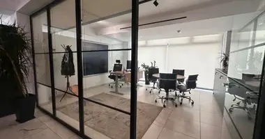 Bureau 625 m² dans Limassol, Chypre