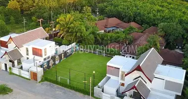 Appartement 9 chambres dans Si Sunthon, Thaïlande